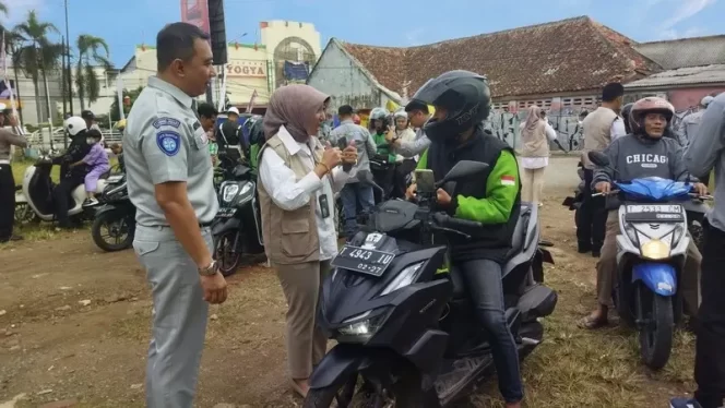 
					Pemeriksaan Kendaraan di Purwakarta, Jasa Raharja dan Bapenda Jabar Dorong Kepatuhan Pajak dan Keselamatan Jalan