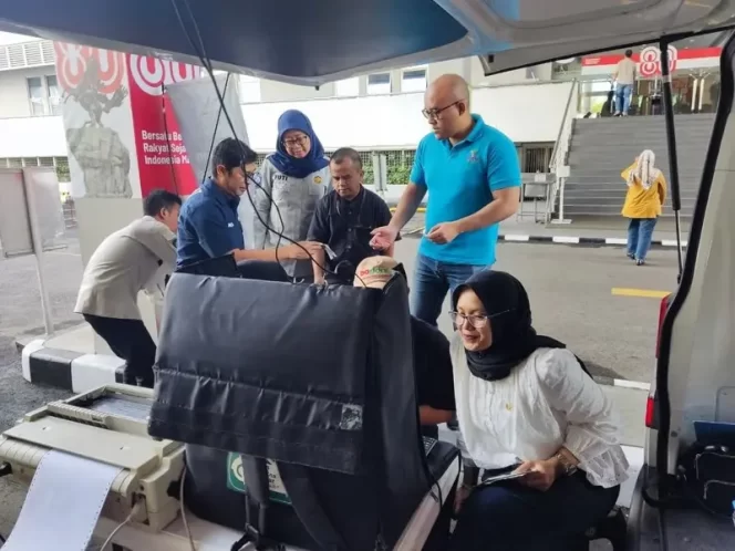 
					Perkuat Hubungan Dengan Perusahaan Swasta, Jasa Raharja Bandung Bersama Tim Pembina Samsat Padjajaran Gelar Operasi Khusus Samsat