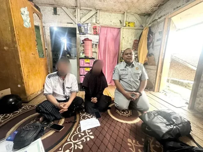 
					Jasa Raharja Kanwil Utama Jawa Barat Santuni Ahli Waris Kecelakaan Tragis di Tambun Bekasi asal Pasirjambu, Kabupaten Bandung