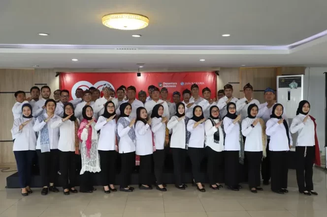 
					Jasa Raharja Kanwil Jawa Barat Gelar Upacara Pelaksanaan HUT Kemerdekaan Republik Indonesia ke-80