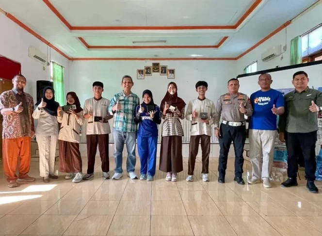 
					Jasa Raharja Indramayu Bersama Stakeholders, Gelar Safety Campaign di SMAN 1 Indramayu