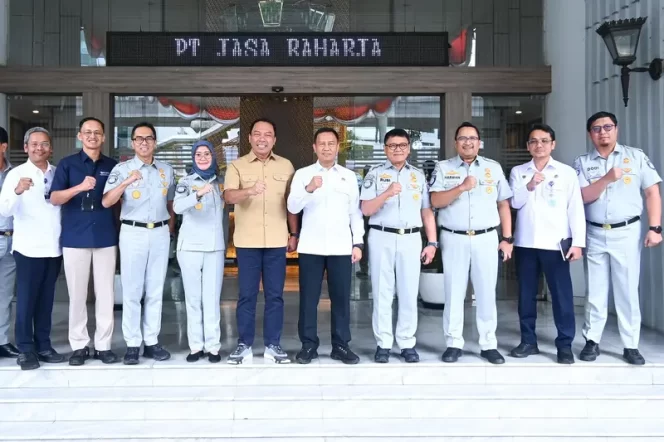 
					Sinergi Jasa Raharja, Ditjen Hubdar Kemenhub, dan Jasa Marga Hadirkan Inovasi untuk Keselamatan Transportasi Darat
