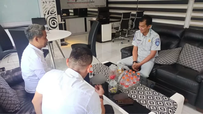 
					Jasa Raharja Jawa Barat Lakukan Anjangsana dan Silaturahmi kepada Kapus P3DW Samsat Padalarang