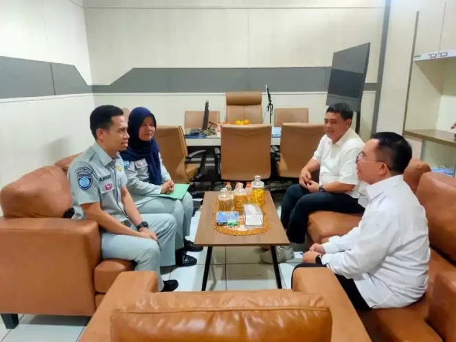 
					PT Jasa Raharja Cabang Tasikmalaya Kunjungi P3D Wilayah Kota Tasikmalaya untuk Tingkatkan Sinergi Pelayanan