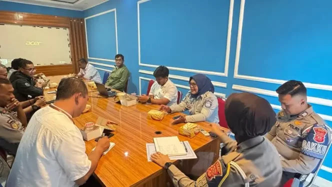 
					PT Jasa Raharja Cabang Tasikmalaya dan Lima Pilar Keselamatan Gelar FGD untuk Menurunkan Angka Kecelakaan di Kabupaten Garut