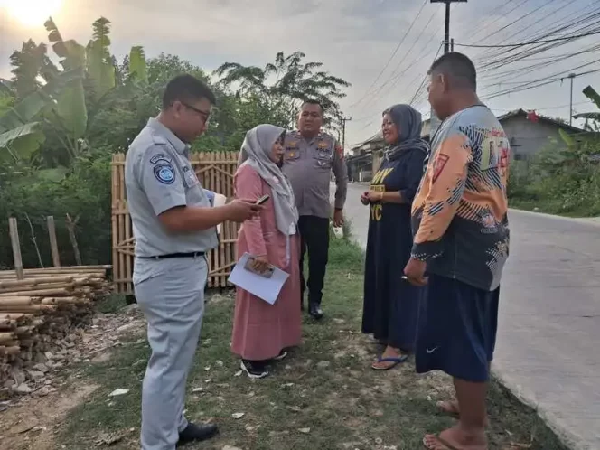
					Jasa Raharja Kantor Pelayanan Cikarang Lakukan Kunjungan Tempat Kejadian Kecelakaan Lalu Lintas di Desa Sukajaya, Cibitung