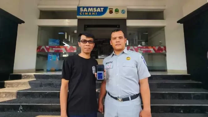 
					Jasa Raharja Jawa Barat Perkenalkan Inovasi Layanan e-KD di Samsat Cimahi: Dorong Transformasi Digital Pelayanan Publik