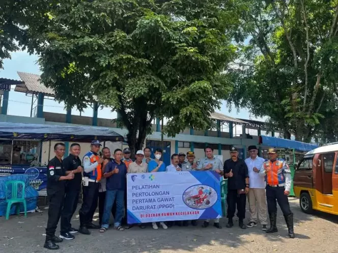 
					Sinergi Jasa Raharja Jawa Barat dan Stakeholder Wujudkan Transportasi Aman Melalui Uji Petik Kolaboratif, Pemeriksaan Kesehatan, dan Sosialisasi PPGD