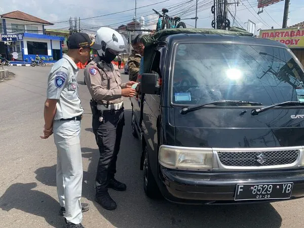 Tingkatkan Kesadaran Masyarakat, Jasa Raharja Sukabumi Bersama Stakeholders Gelar Operasi Gabungan Pajak Kendaraan