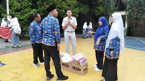 Tingkatkan Kepatuhan Pajak Kendaraan, Jasa Raharja Karawang dan Tim Pembina Samsat Karawang Edukasi Warga Di Kantor Kecamatan Banyusari