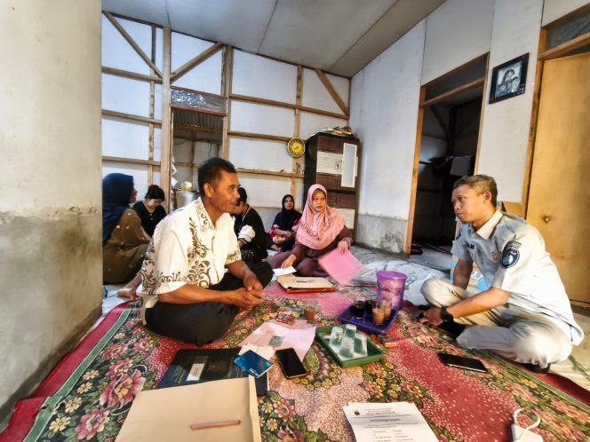 
					Jasa Raharja Sukabumi Pastikan Keabsahan Ahli Waris Korban Kecelakaan Melalui Kunjungan Langsung ke Rumah Duka