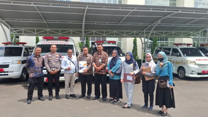 
					Dorong Optimalisasi Pendapatan Daerah, Tim Pembina Samsat Kota Bogor Lakukan Operasi Khusus ke Perusahaan di wilayah Kota Bogor