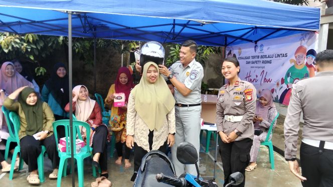 
					Ibu-Ibu PKK Kelurahan Perwira, Kecamatan Bekasi Utara Jadi Pelopor Keselamatan Jalan Bersama Jasa Raharja Bekasi
