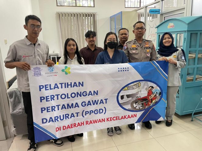 
					Pelaksanaan Pelatihan PPGD oleh Jasa Raharja Bandung di Kantor Samsat Kawaluyaan