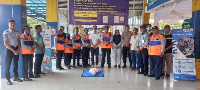
					Jasa Raharja Cabang Sukabumi Sukseskan Pengamanan Nataru 2925 Gelar PPGD dan MUKL di Terminal Jalur Kota Sukabumi