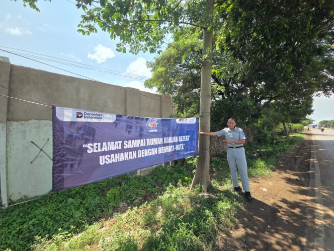 
					Jasa Raharja Cabang Indramayu Pasang Spanduk Pesan Keselamatan di Tiga Kecamatan Domisili Korban Kecelakaan Tertinggi