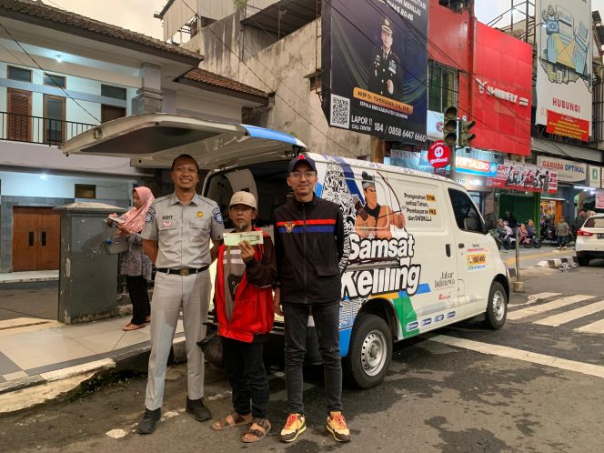 
					Tim Pembina Samsat Kota Sukabumi Hadirkan Layanan “Samsat Night”Untuk Kemudahan Pelayanan Pajak Kendaraan