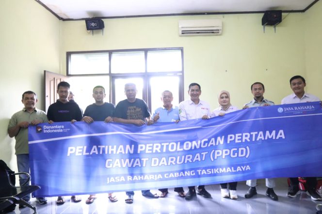 
					Jasa Raharja Cabang Tasikmalaya Gelar Pelatihan Pertolongan Pertama Gawat Darurat di Kelurahan Sukamanah