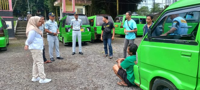 
					Pelaksanaan Uji Petik IWKBU dan Sosialisasi kepada Pengemudi Angkutan Umum