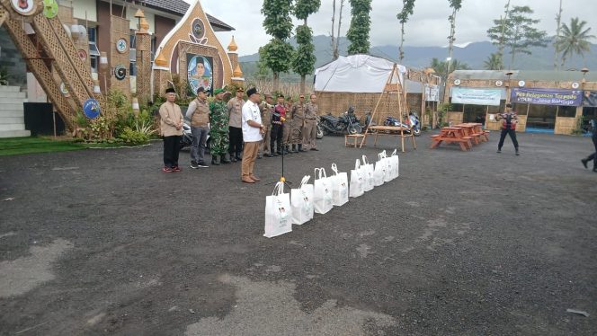 
					Pt Jasa Raharja sambut kunjungan kerja Wakil Bupati Tasikmalaya di pos pelayanan terpadu Technopark Ciawi