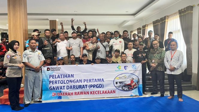 
					Tingkatkan Kompetensi Penanganan Gawat Darurat, Jasa Raharja, Polres Purwakarta, dan RS Holistic Gelar Pelatihan PPGD & Safety Riding