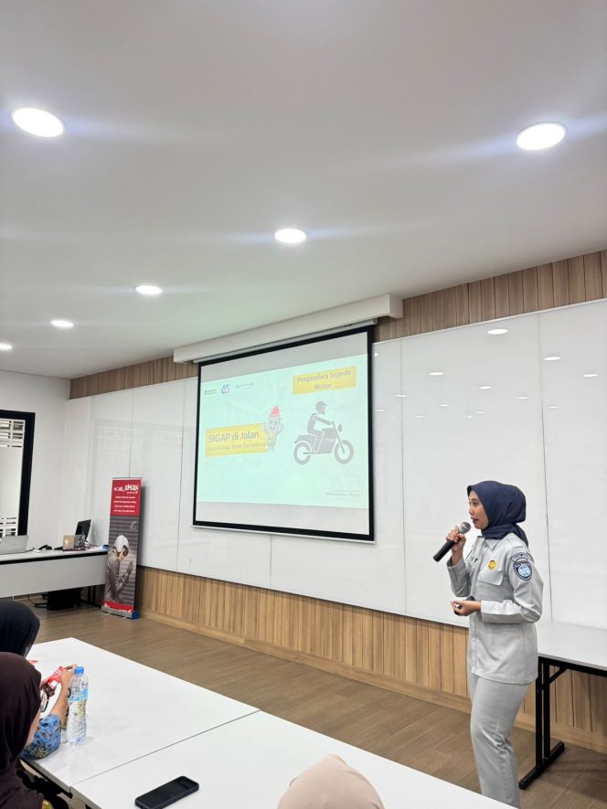 
					Memperingati Hari Kartini, Jasa Raharja Jawa Barat  Berkolaborasi dengan Honda Gelar Seminar Safety Riding Bersama Mahasiswi IKOPIN
