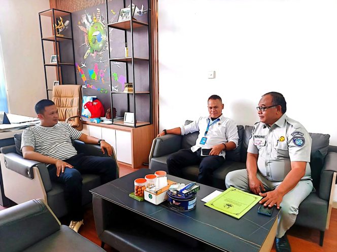 
					Tingkatkan Kepatuhan Pajak Kendaraan, Jasa Raharja Cabang Cirebon Melaksanakan SIGAP Instansi Ke PT  Adrian Trans Indonesia