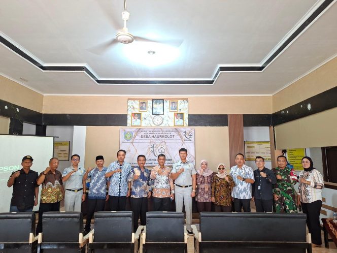 
					Samsat Haurgeulis Glorifikasikan “Gebyar Apresiasi” Kepatuhan Wajib Pajak di Desa Haurkolot