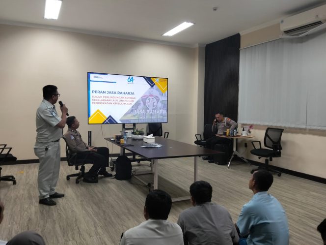 
					Jasa Raharja Kunjungi PT CCI di Delta Silicon 3. Edukasi Peran dan Fungsi Jasa Raharja