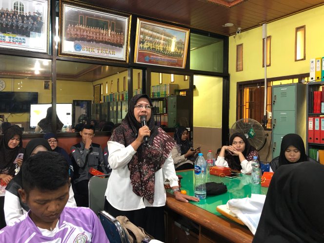 
					Program Pengajar Peduli Keselamatan di SMK Texar Karawang: Langkah Nyata Kurangi Risiko Kecelakaan Pelajar