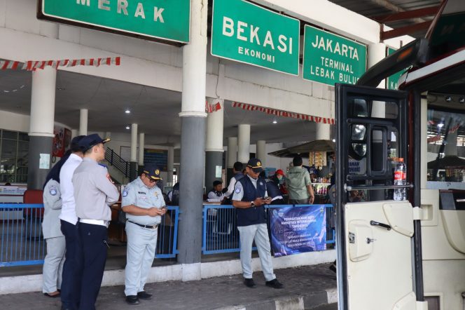 
					Jelang Libur Sekolah, PT Jasa Raharja Bersama Dinas Perhubungan Laksanakan Ramp Check Angkutan Umum di Terminal Tipe A Indihiang Kota Tasikmalaya