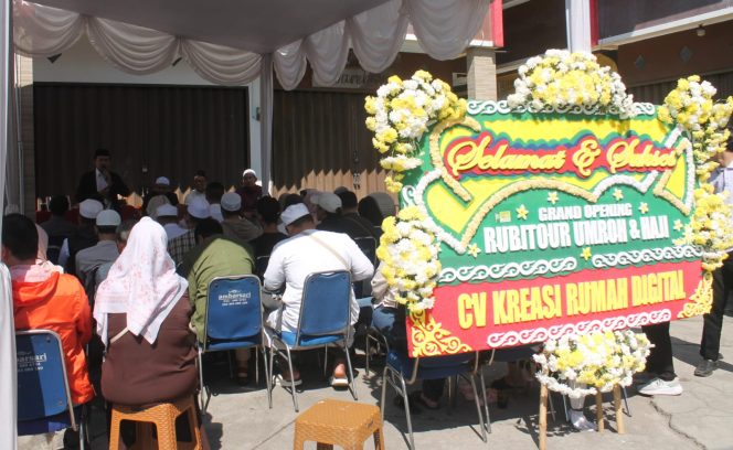
					Rubi Tour, Travel, Umroh, Haji, Wisata, Halal Travel