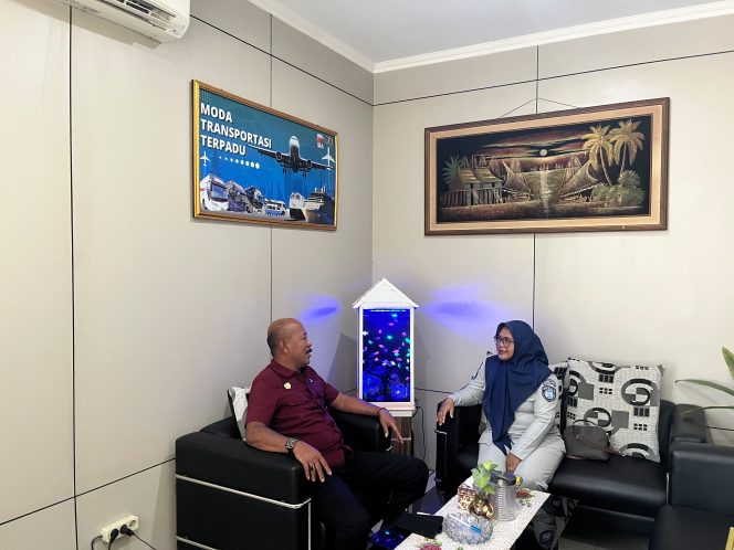 
					Optimalisasi IWKBU, PJ Samsat Garut Laksanakan Koordinasi dengan Terminal Tipe A Garut