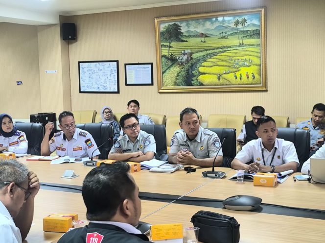 
					Perkuat Sinergi dan Kolaborasi, PT Jasa Raharja (Persero) Cabang Cirebon Audiensi dengan Bupati Kab Kuningan
