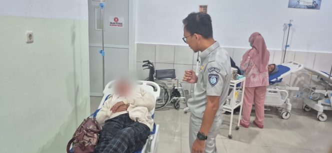 
					Respon Cepat Jasa Raharja Karawang dalam penanganan keterjaminan korban laka lantas di Tol Japek Km 66 Karawang