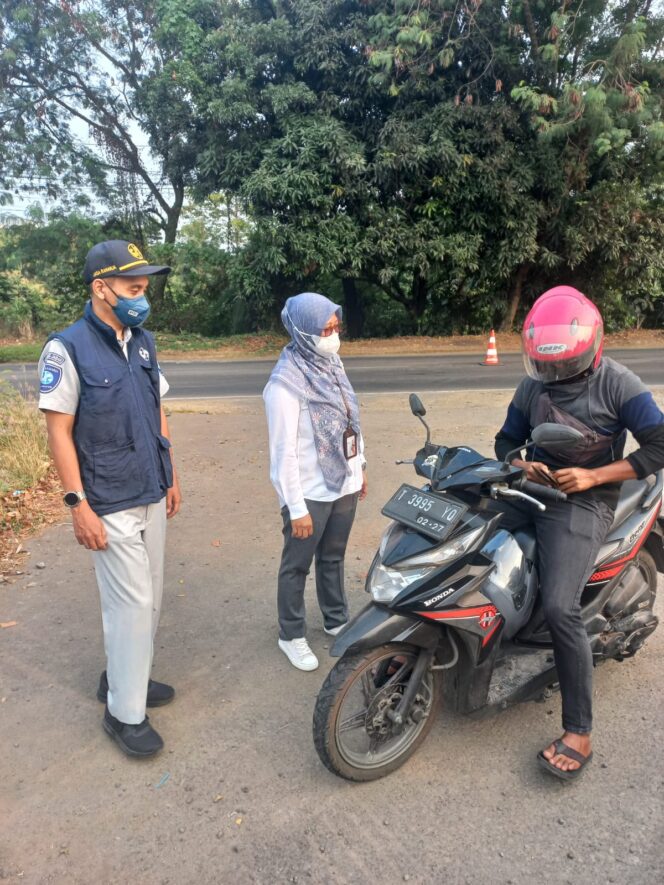 
					Jasa Raharja Purwakarta Dukung Opsgab Samsat Subang, Ajak Masyarakat Tertib PKB dan SWDKLLJ