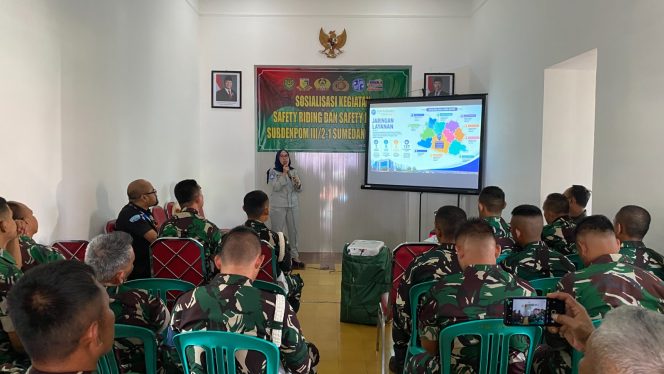 
					Jasa Raharja dan Satlantas Polres Cimahi Gencarkan Edukasi Keselamatan melalui Aksi Simpatik di Daerah Rawan Laka