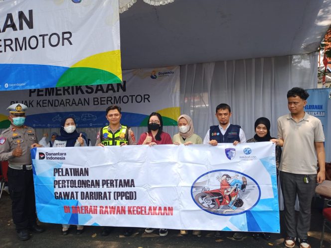 
					Jasa Raharja Bandung Hadirkan Sosialisasi PPGD di Operasi Gabungan PKB dan SW Samsat Kawaluyaan 