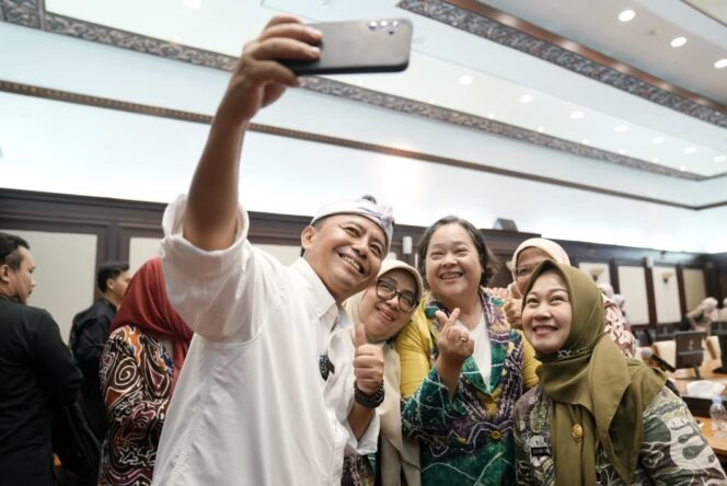 
					Herman Suryatman Dorong Gerakan Terpadu Penanganan Urusan Kesehatan di Jabar